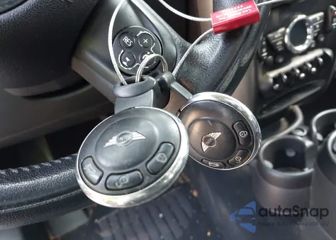 2013 Mini Countryman Cooper from USA, damaged, VIN WMWZB3C51DWR35702